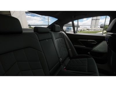 2026 BMW 5 Series - Photo 12