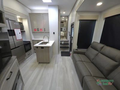 2026 Grand Design Momentum G-Class — photo 20 view