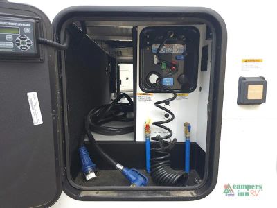 2026 Grand Design Momentum G-Class — photo 9 view
