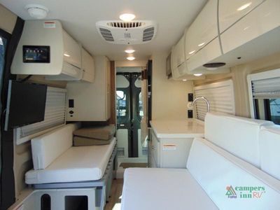 2025 Thor Motor Coach Tellaro - Photo 14