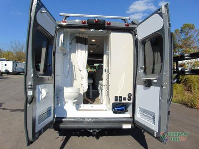 2025 Thor Motor Coach Tellaro - Photo 17