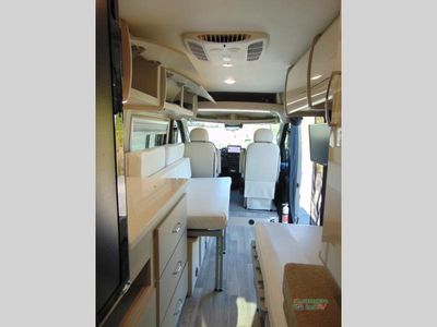 2025 Thor Motor Coach Tellaro - Photo 25