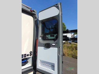 2025 Thor Motor Coach Tellaro - Photo 18