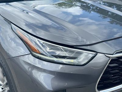 2023 Toyota Highlander — photo 35 view