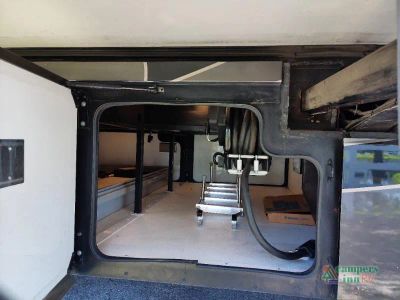 2019 Holiday Rambler Navigator - Photo 25