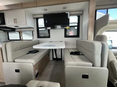 2027 Thor Motor Coach CHATEAU — photo 8 view