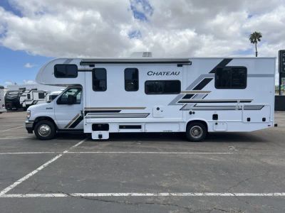 2027 Thor Motor Coach CHATEAU — photo 22 view