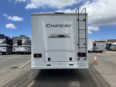 2027 Thor Motor Coach CHATEAU — photo 25 view