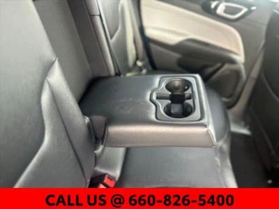 2025 Jeep Compass - Photo 25