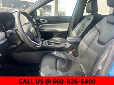 2025 Jeep Compass - Photo 11