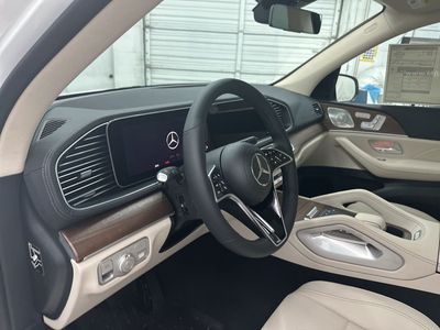 2026 Mercedes-Benz GLE - Photo 9