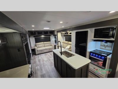 2026 Venture RV SportTrek Touring Edition — photo 24 view