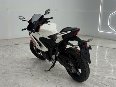 2026 Yamaha YZF-R3 70th Anniversary Edition - Photo 6