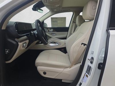 2026 Mercedes-Benz GLE 350 - Photo 4