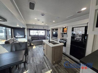 2026 Open Range RV Roamer Light Duty - Photo 12