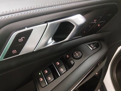 2025 BMW X5 - Photo 21