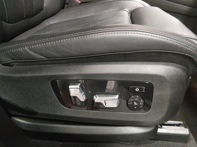 2025 BMW X5 - Photo 23