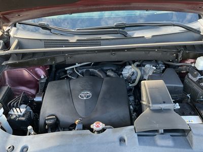 2019 Toyota Highlander — photo 13 view