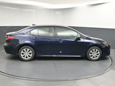 2026 2023 Toyota Corolla LE Sedan - Photo 8