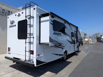 2024 Jayco Redhawk - Photo 8