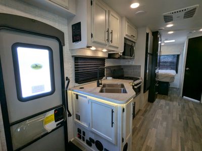 2024 Jayco Redhawk - Photo 3
