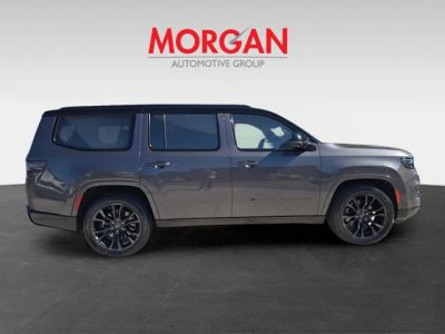 2024 Jeep Grand Wagoneer — photo 8 view