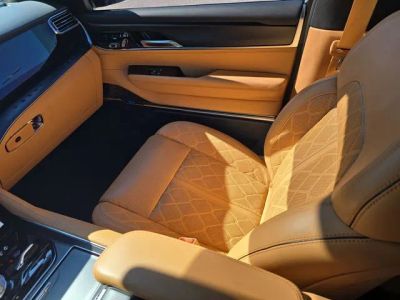 2024 Jeep Grand Wagoneer — photo 15 view