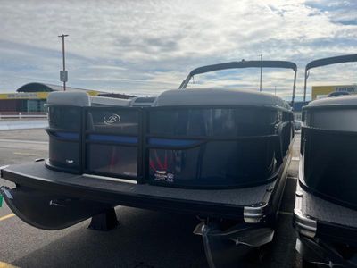 2025 Barletta Boats Cabrio Mid-Lounge - Photo 2