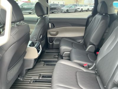 2026 Kia Carnival — photo 16 view