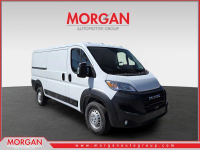 2026 Ram ProMaster 1500 Low Roof in White — front three-quarter view