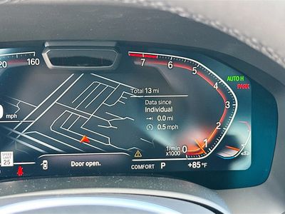 2026 BMW 8 Series - Photo 10