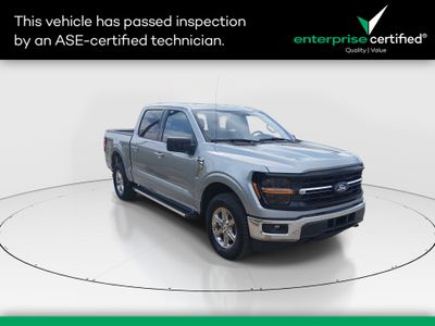 2025 Ford F-150 XLT 4WD SuperCrew 5.5' Box — front three-quarter view