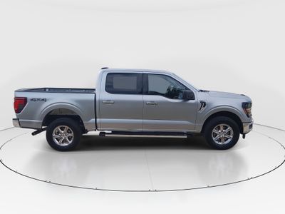 2025 Ford F-150 — photo 8 view