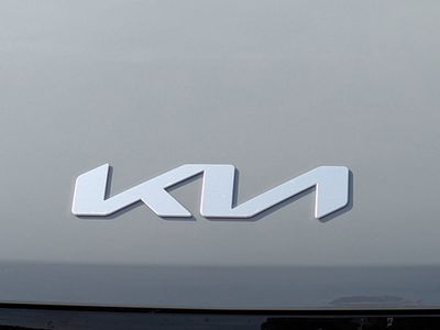 2026 Kia Carnival — photo 10 view