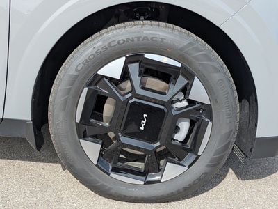 2026 Kia Carnival — photo 12 view