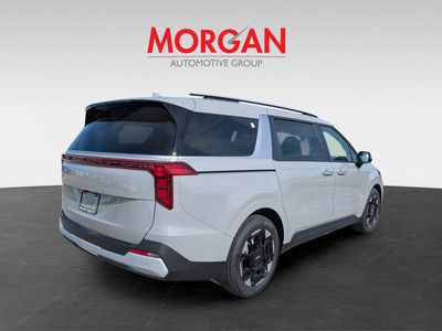 2026 Kia Carnival — detail view