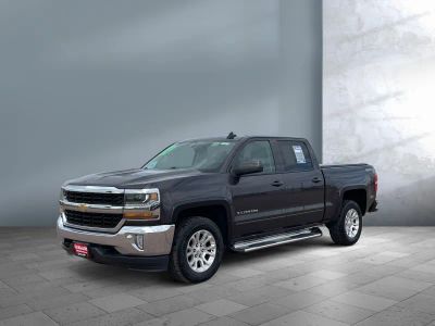 2016 Chevrolet Silverado 1500 — front three-quarter view