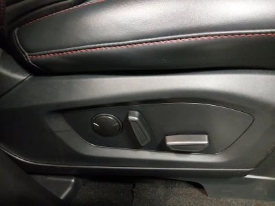 2025 Ford Explorer - Photo 26