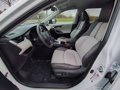 2024 Toyota RAV4 - Photo 8
