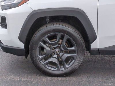 2024 Toyota RAV4 - Photo 7