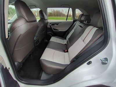 2024 Toyota RAV4 - Photo 14