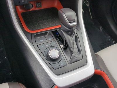 2024 Toyota RAV4 - Photo 13