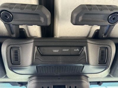 2026 Jeep Wrangler — photo 16 view