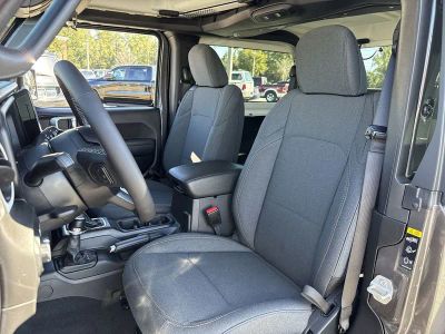 2026 Jeep Wrangler — photo 11 view