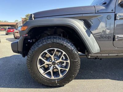 2026 Jeep Wrangler — photo 10 view