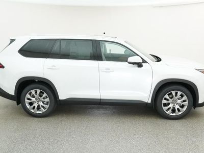 2026 Toyota Grand Highlander — photo 28 view