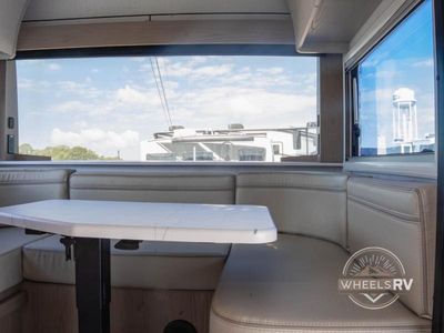 2025 Grand Design Serenova - Photo 19
