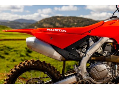 2026 Honda CRF450R - Photo 14