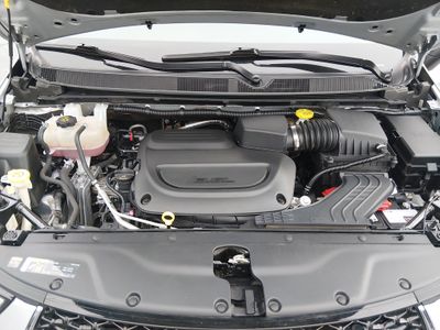 2023 Chrysler Pacifica — photo 9 view