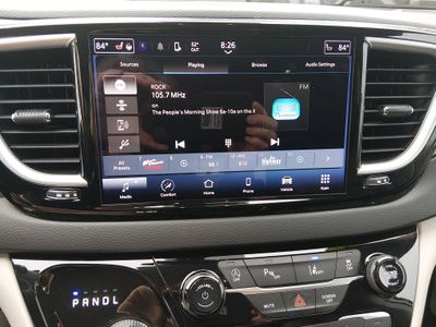 2023 Chrysler Pacifica — photo 23 view